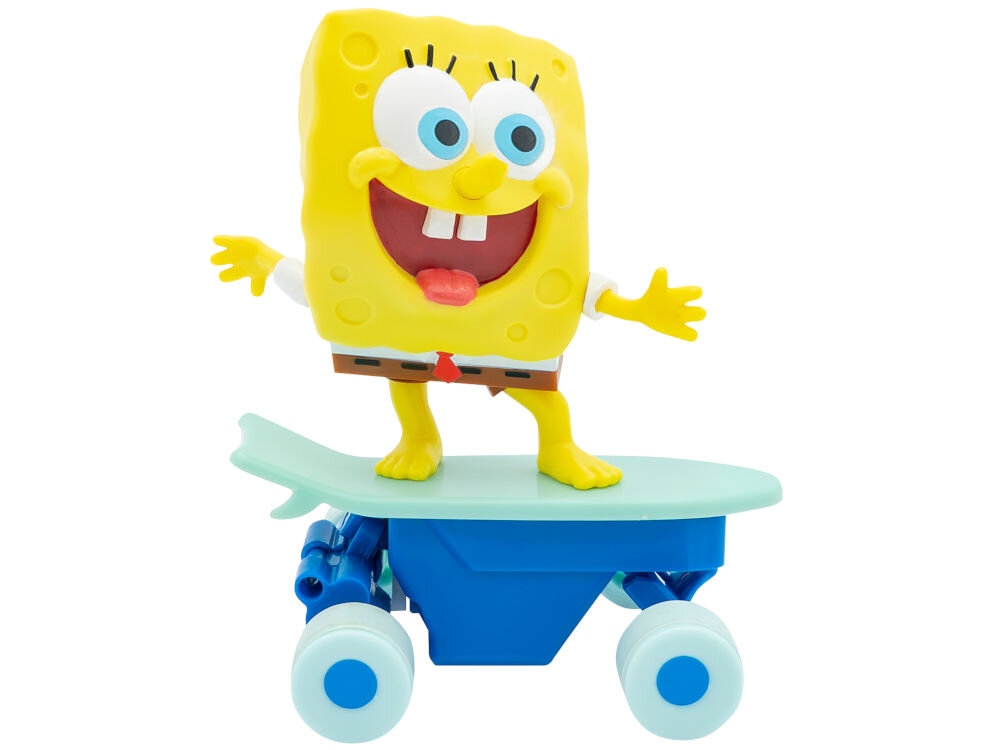 Figurka FUNRISE SpongeBob na deskorolce zdalnie sterowanej Widok z przodu na zabawkę zdalnie sterowaną SpongeBob Kanciastoporty na desce surfingowej. Żółta postać z radosną miną i wystawionym językiem stoi na jasnoniebieskiej desce zamontowanej na ciemnoniebieskim podwoziu z czterema błękitnymi kołami.