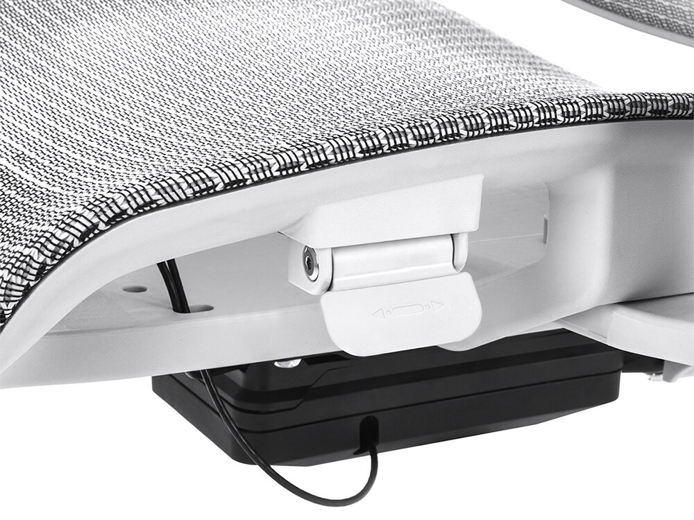 LVN SYSTEM Control Pro wbudowanych w siedzisko dźwigni systemowi linek wysokość, kąt oparcia i blokadę kąta głębokość siedziska podłokietników w trzech płaszczyznach Zagłówek dwóch osiach wysokości oraz kąta nachylenia przedstawiona dźwignia regulacji