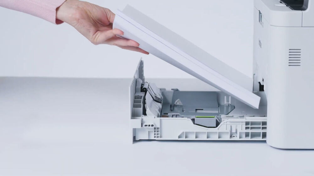 Urządzenie wielofunkcyjne BROTHER DCP-L3520CDW podajnik papieru, taca odbiorcza, funkcja druku dwustronnego