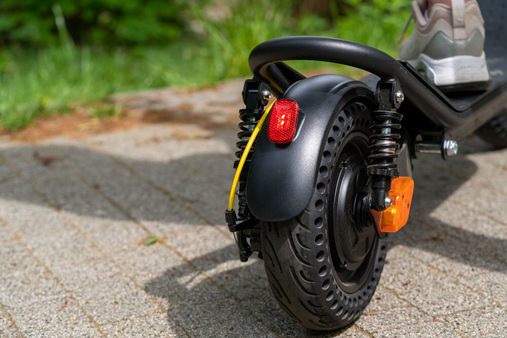 Hulajnoga elektryczna INDIANA ES1001 Czarny hamulce