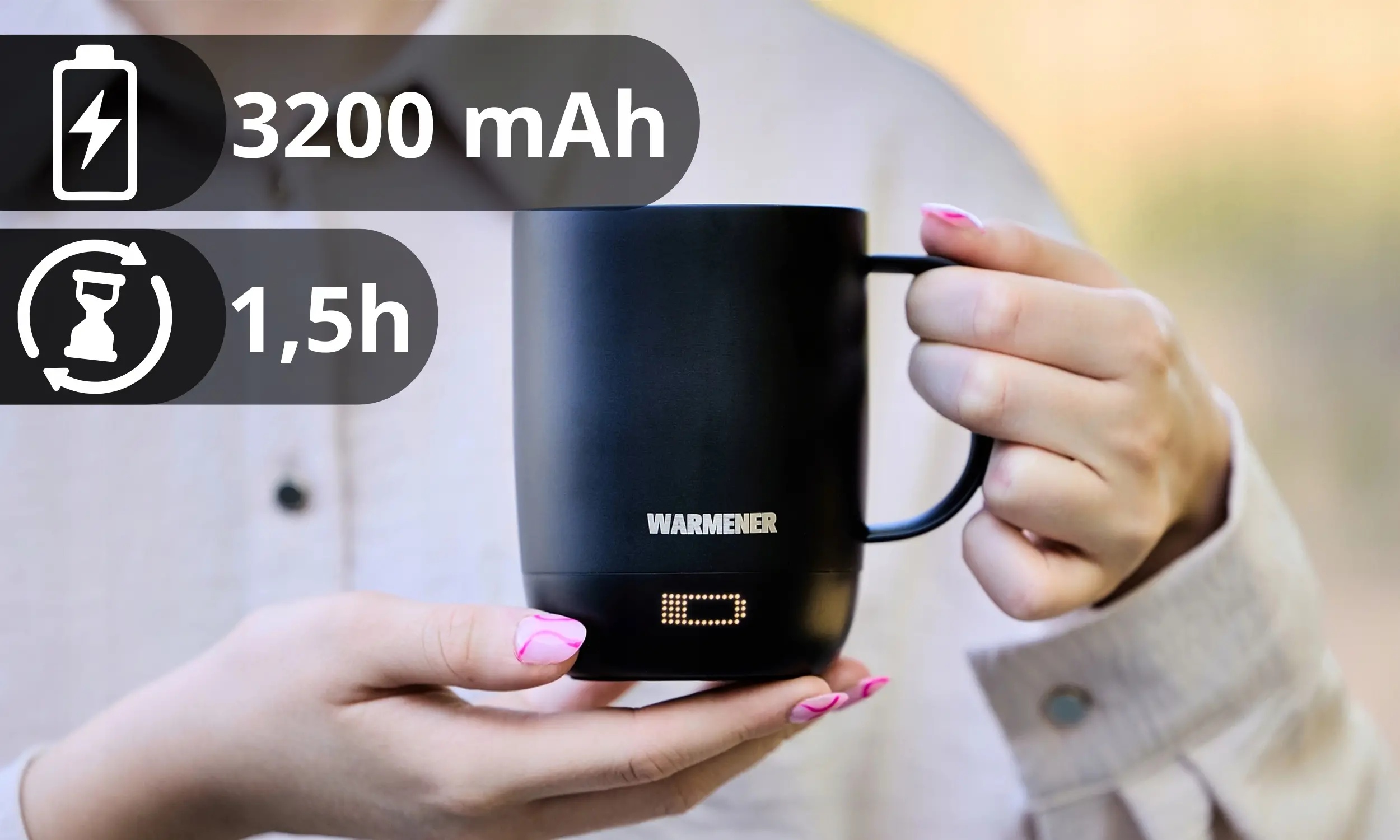 Wyświetlacz LED na podgrzewanym kubku Warmener pokazujący temperaturę