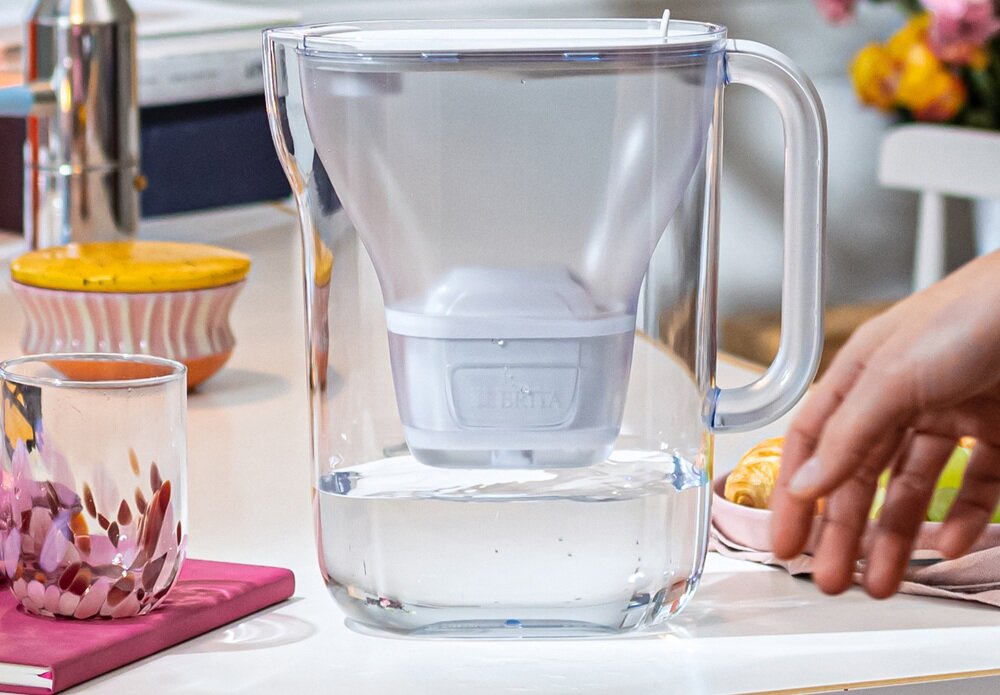 Dzbanek filtrujący BRITA Style Essential Biały + 4 x Wkład Maxtra Pro Pure Performance ograniczenie jednorazowych butelek, dobry wybór, zmniejszenie śladu węglowego