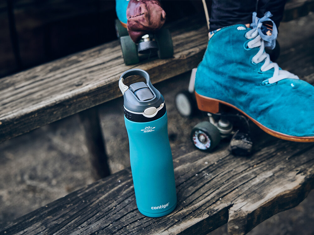 Butelka termiczna CONTIGO Ashland Chill 590 ml Niebieski zintegrowany ustnik z szeroką słomką dodatkowa ochrona specjalną pokrywką łatwa do demontażu łatwe dokładne mycie w kazdej sytuacji biuro górskie szlaki 