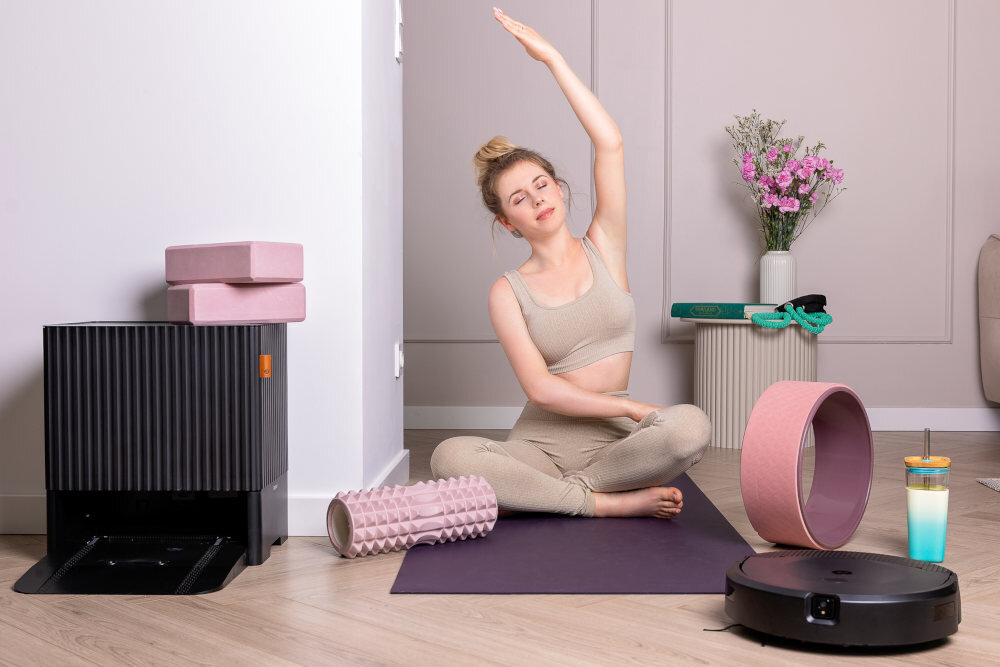 Robot sprzątający IROBOT Roomba Combo 10 Max Stacja AutoWash Czyszczenie nakładki mopującej automatyczne czyszczenie stacji dokującej automatycznie opróżnia pojemnik worek Allergen Lock funkcja uzupełniania płynu czas soezątanie