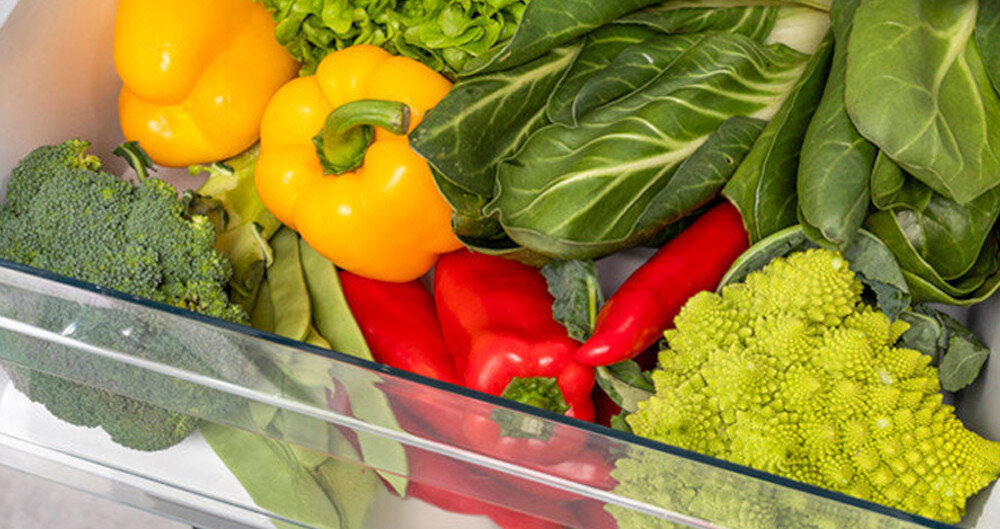 LODÓWKA HISENSE RS818N4TFC MD Szuflada Pantry przekąski batoniki czekoladki sery jogurty Dodatkowe miejsce