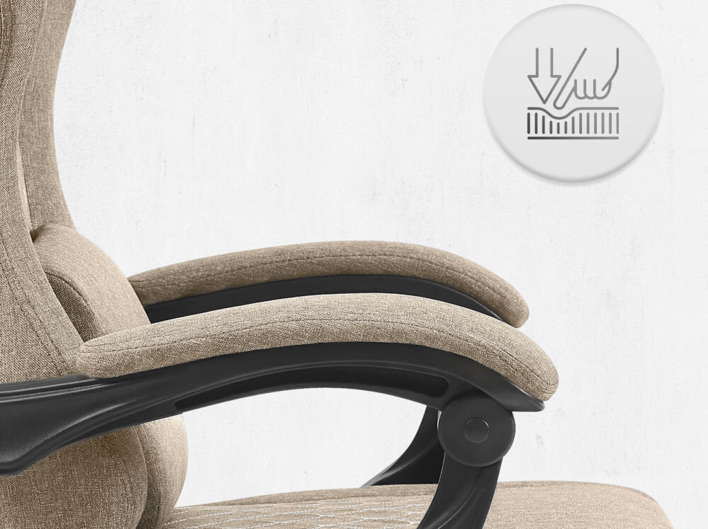 Fotel CABRO C503 Beżowy Zbliżenie na miękki podłokietnik fotela z ikoną nacisku, podkreślającą komfort użytkowania i jakość wypełnienia fotel gamingowy z podłokietnikami z miękkimi padami