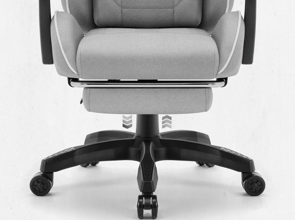 Fotel CABRO C501 Szaro-Biały Zbliżenie na dolną część fotela, prezentujące pięcioramienną podstawę, kółka oraz mechanizm podnośnika gazowego fotel gamingowy z regulacją wysokości siedziska gazowym siłownikiem