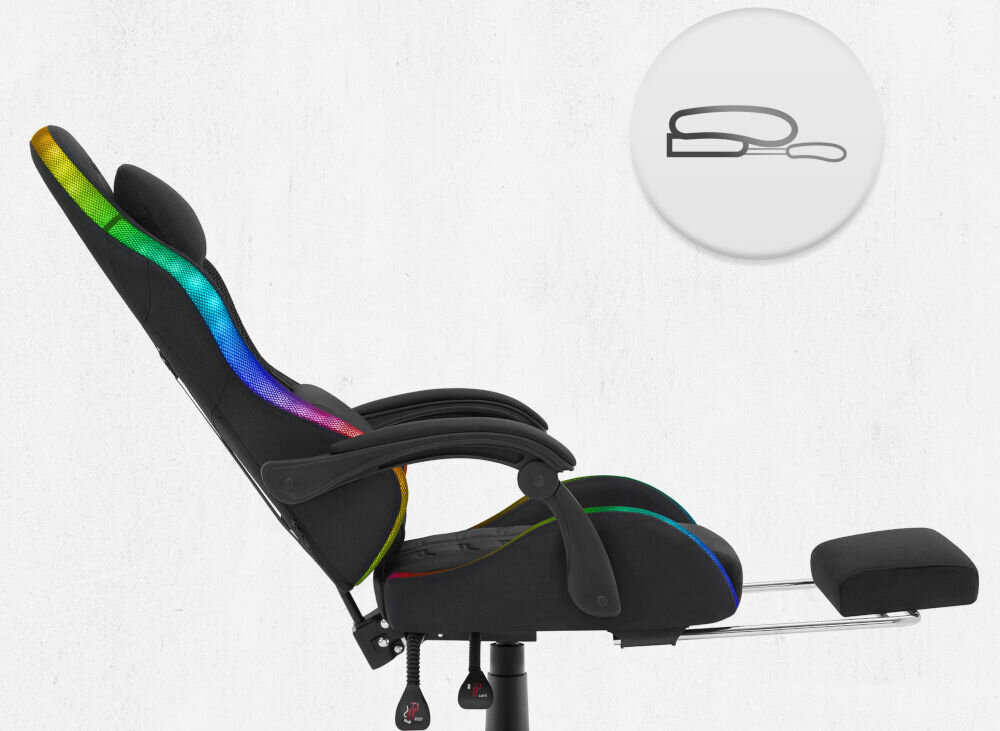 Fotel CABRO C501 LED Czarny Widok z boku na fotel gamingowy z maksymalnie odchylonym oparciem i wysuniętym podnóżkiem pod nogi fotel gamingowy z wysuwanym podnóżkiem do odpoczynku