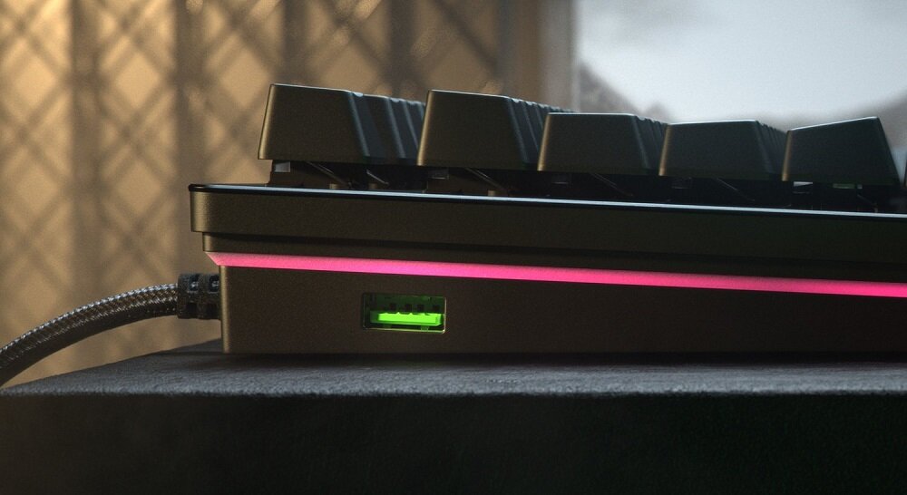 Klawiatura RAZER Huntsman V2 Analog - Wejscie USB