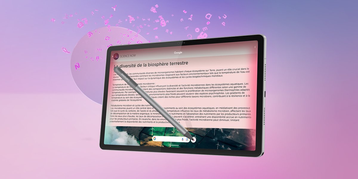 Tablet LENOVO Tab K11 Gen 2 na jasnym tle.