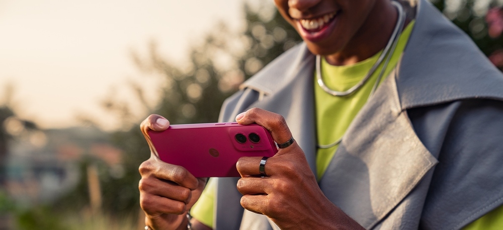 Smartfon MOTOROLA Moto G55 Corning Gorilla Glass 3 ekran ochrona wykonanie 6,49 FHD+ IP52