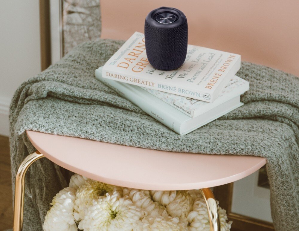 Głośnik mobilny CREATIVE Muvo Go dźwięk wysoka jakość brzmienie łączność połączenie ładowanie wizualne technologia barwy muzyka jakość brzmienie