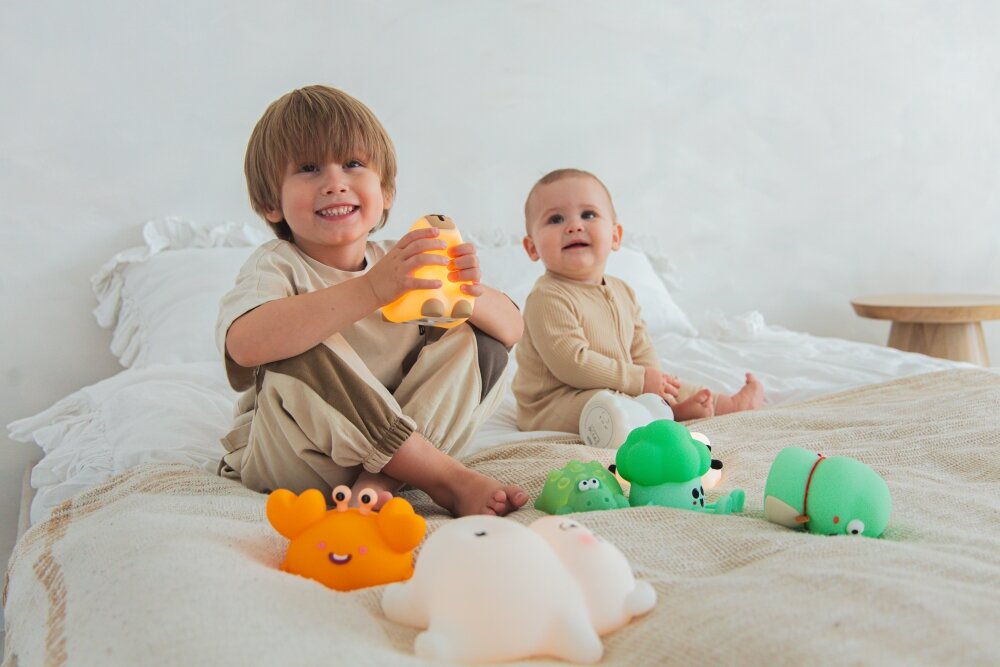 Lampka nocna INNOGIO GIO-164 Krokodyl Dotykowa zmiana światła 3 poziomy ciepłego światła tryb kolorowy 7 barw jednym stuknięciem