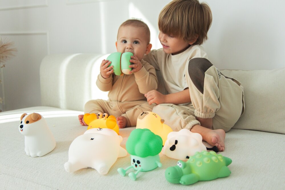 Lampka nocna INNOGIO GIO-162 Brokuł Bezpieczna i miękka BPA FREE wykonanie nie nagrzewa się