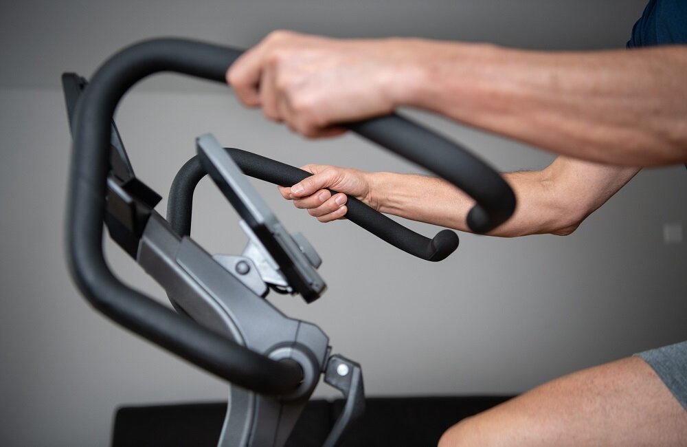 Rower indukcyjny KETTLER Tour 800 Dostosuj go pod siebie