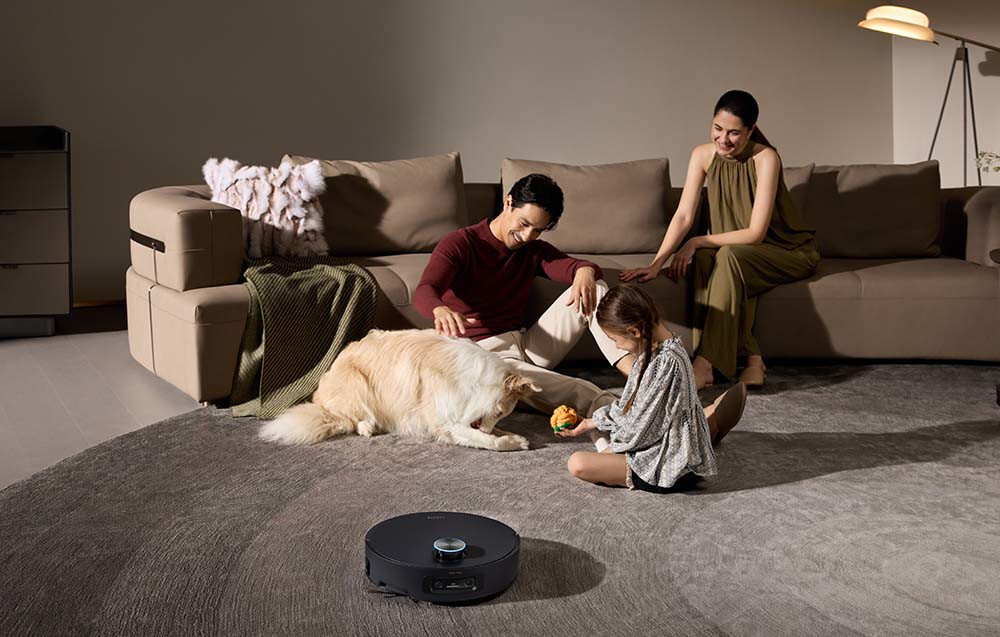 Robot sprzątający DREAME Aqua 10 Ultra Track Complete Czarny Robot przyjazny pupilom wygląd design prezentacja wizualizacja