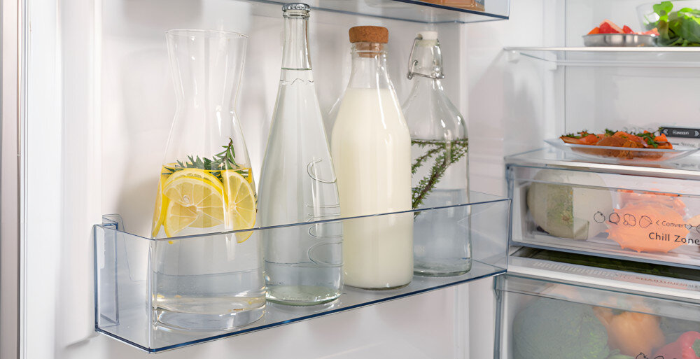 Lodówka HISENSE RM469N4AC balkonik butelki kartony stabilność