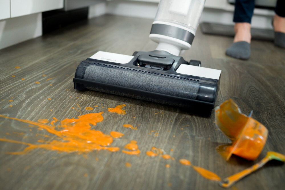 Odkurzacz TINECO IFloor Breeze zbiornik na wodę