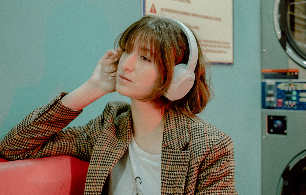 Słuchawki bezprzewodowe Edifier W820NB Plus dźwięk kontakt nauszne muzyka jakość model kodeki przetworniki membrany