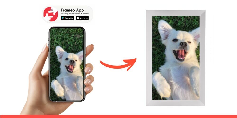 Ramka cyfrowa DENVER Frameo PFF-1504W Biały prezentacja ramki ze zdjęciem na białym tle obok ręka trzymająca telefon ikona FRAMEO oprogramowanie FRAMEO kompatybilność z iOS i Android zdalne dodawanie zdjęć radość rodzina Wi-Fi bezprzewodowo