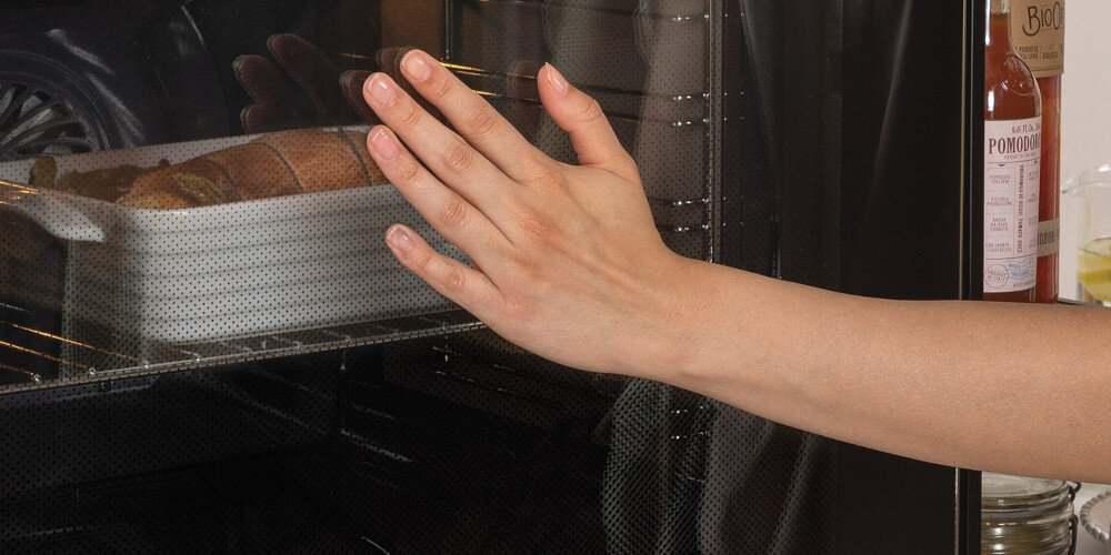 Piekarnik CANDY FMBC 898S WF Chłodna szyba ochrona bezpieczniejsze użytkowanie dzieci