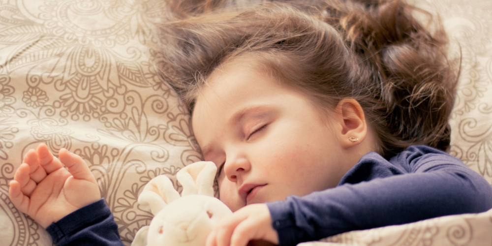 ZMYWARKA CANDY CDPH 2L1047B BRAVA wydajność komfort cicha praca spokój bez zakłócania spokoju