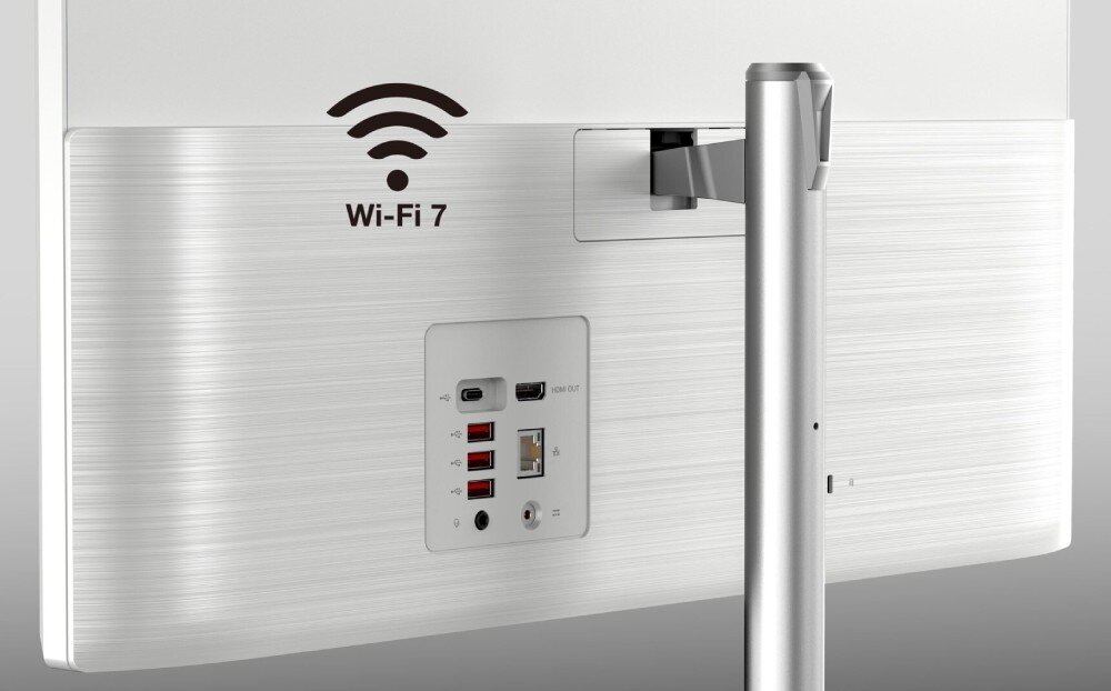 Komputer ACER Aspire C24-195ES Zbliżenie na tylną część obudowy ze złączami i symbolem standardu Wi-Fi 7