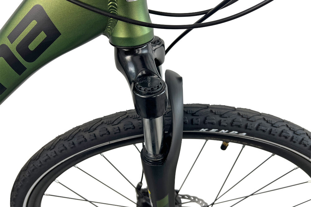 Rower crossowy INDIANA X-Cross 2.0 M19 męski Zielono-czarny zbliżenie na korbę solidny i wszechstronny napęd korba CYCLONE CTL3 w konfiguracji 28/38/48 można lepiej dopasować tempo jazdy do warunków terenu oraz własnych możliwości wolnobieg SHIMANO MF-TZ500-7 o zakresie 14–28 zębów płynna zmiana biegów większa elastyczność jazdy ułatwia pokonywanie podjazdów komfortowa kadencja