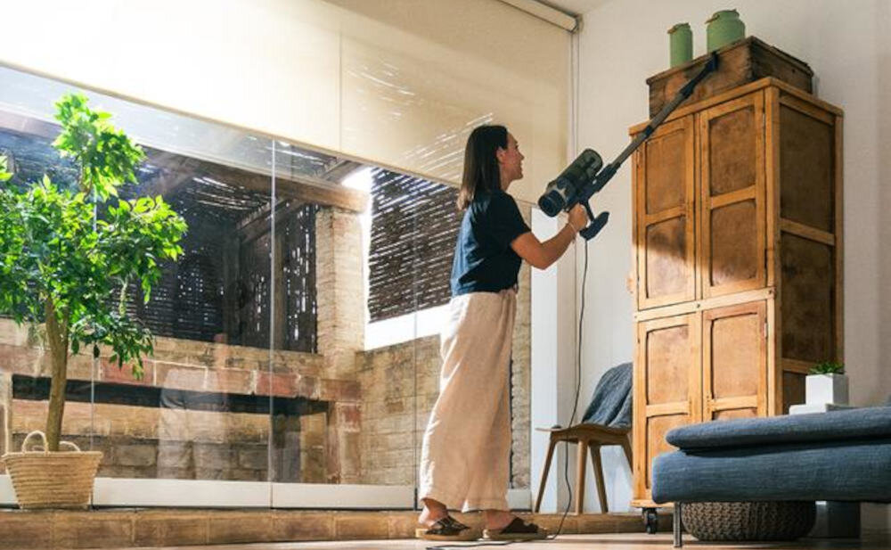 Odkurzacz CECOTEC Rockstar 800 Titan Moc sprzątania szczotka z napędem silnikowym kurz, roztocza i trudny brud siła ssania wsparcie krótkie i skuteczne porządki