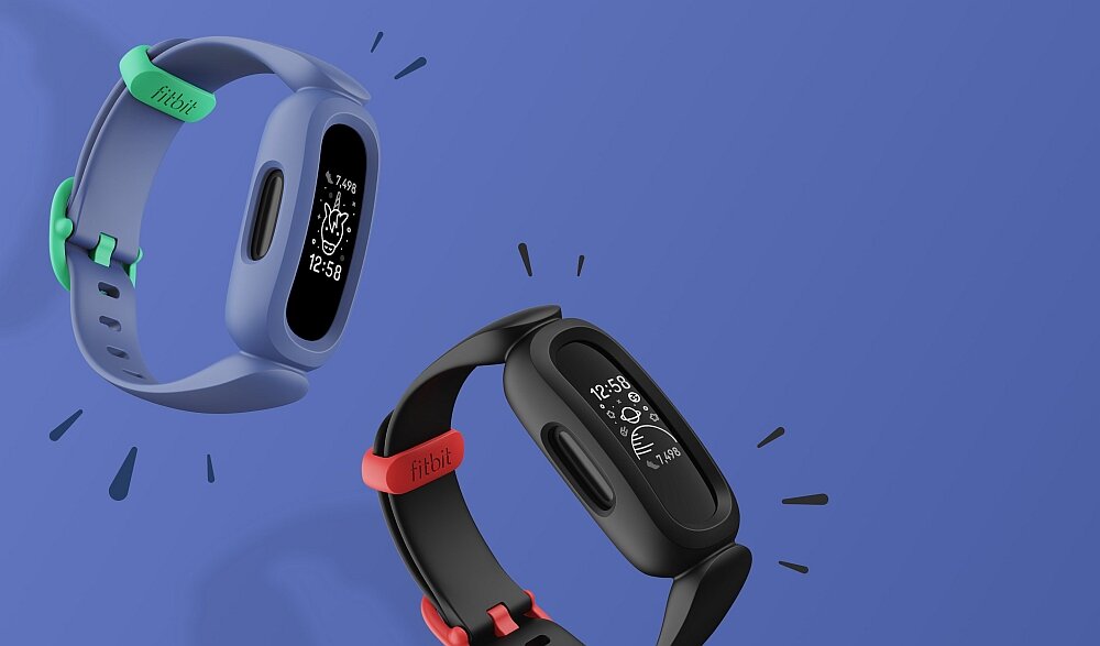 Smartband FITBIT Ace 3 ekran monitoring bateria funkcje aplikacja paski 