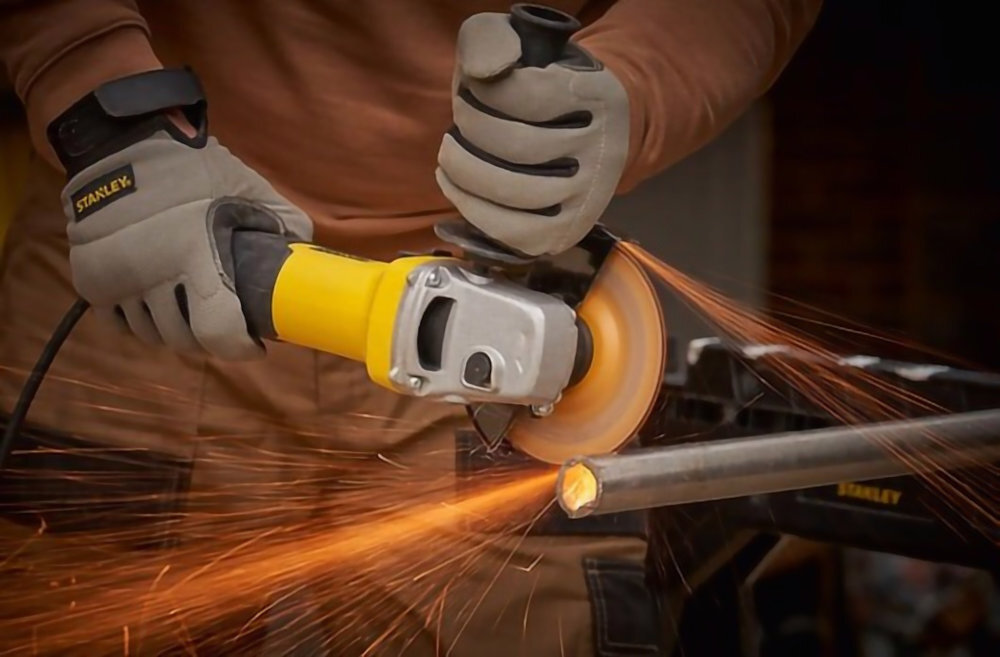 Szlifierka kątowa STANLEY FMEG225VS-QS niezawodność