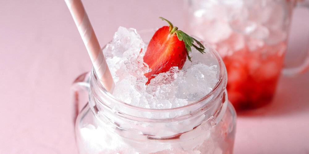 Blender kielichowy SENCOR SBU 7877CH (Sportowy/Próżniowy) + 2 bidony w komplecie moc 1500 W możliwości miksowanie rozdrabnianie kruszenie