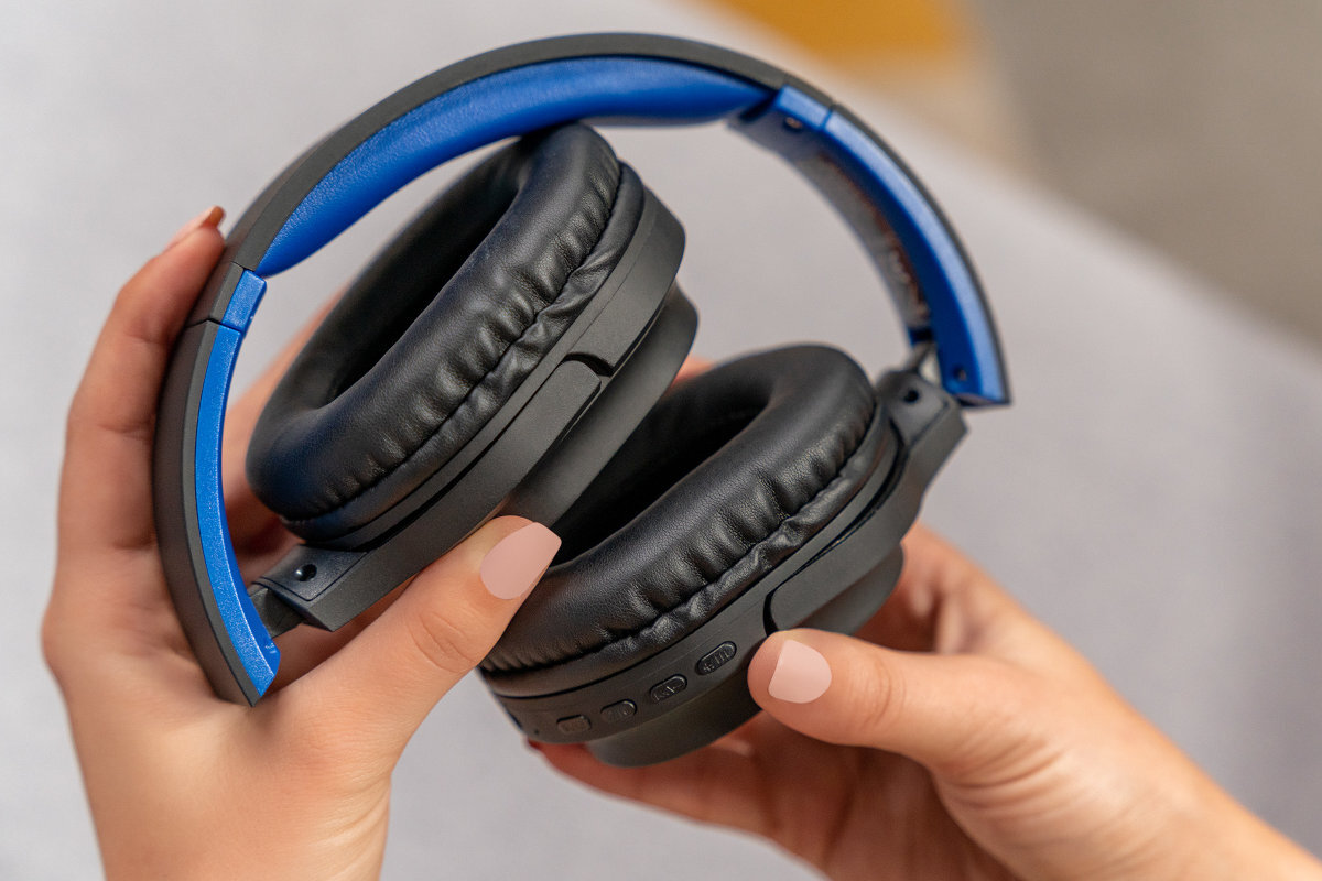 Sluchawki nauszne XMUSIC BTH106 Czarno-niebieski