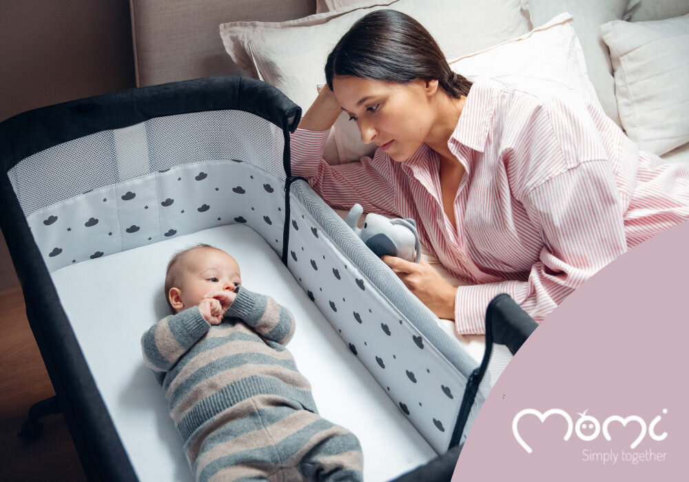 Łóżeczko MOMI Revo 2W1 Ciemnoszary wygląd design tło wizualizacja Bliskość w nocy i w dzień