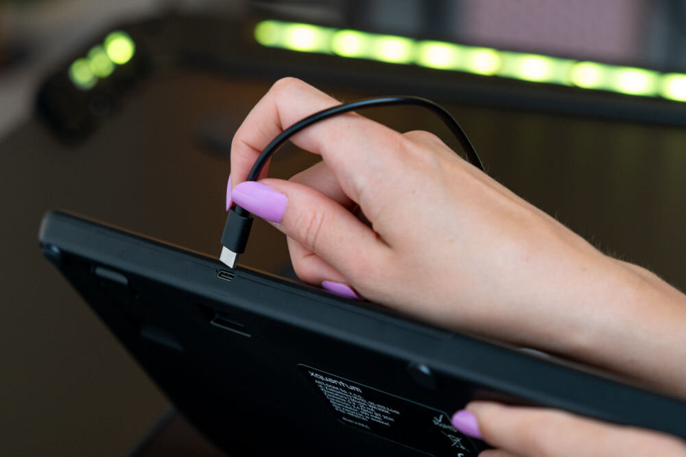 Klawiatura XQUANTUM WK300K bateria czas pracy sposób ładowania