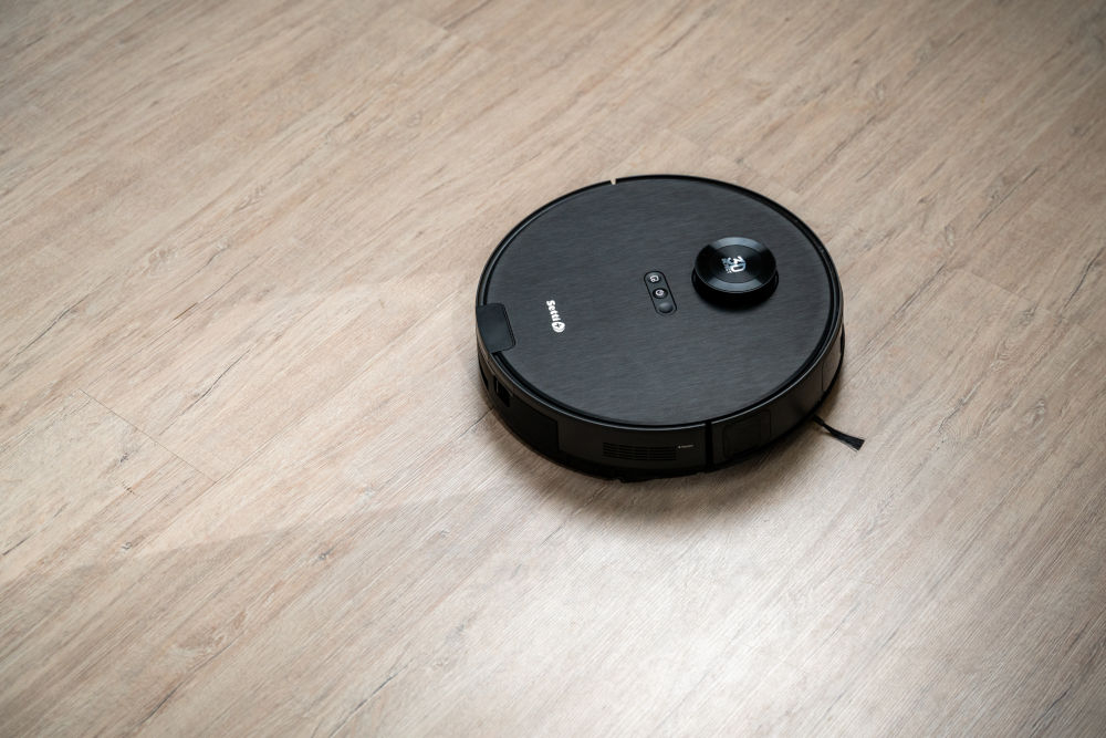 Robot sprzątający SETTI+ RV950S wyjmowanie filtra z odkurzacza czyszczenie strefowe obszar 1 metr kwadratowy