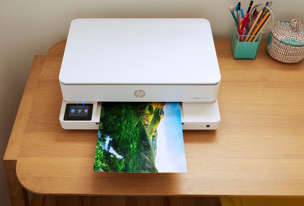 Urządzenie wielofunkcyjne HP Envy 6132E Druk w kolorze, Automatyczny druk dwustronny, Wi-Fi urządzenie na biurku z wychodzącym wydrukowanym zdjęciem bez marginesów podajnik druk dwustronny odbiornik rozdzielczość płynność pracy