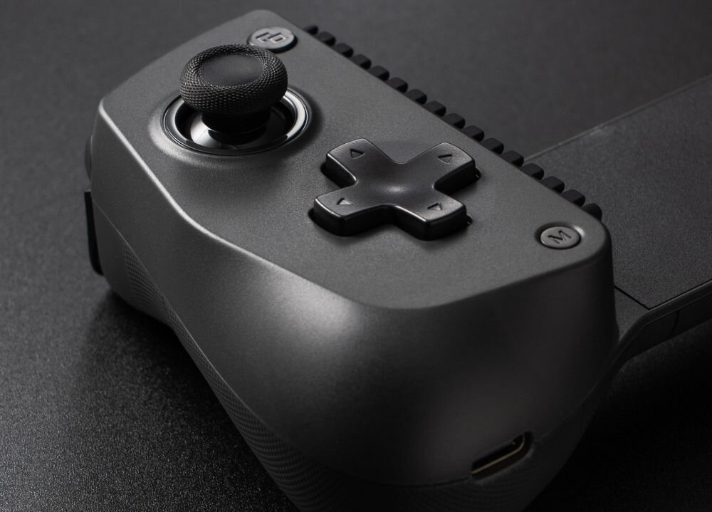 Kontroler GAMESIR X5s Czarny
                drążek i d-pad w przybliżeniu gra w dowolnym miejscu kompatybilność switch switch 2 urządzenia mobilne pc zabierz go ze sobą wszędzie