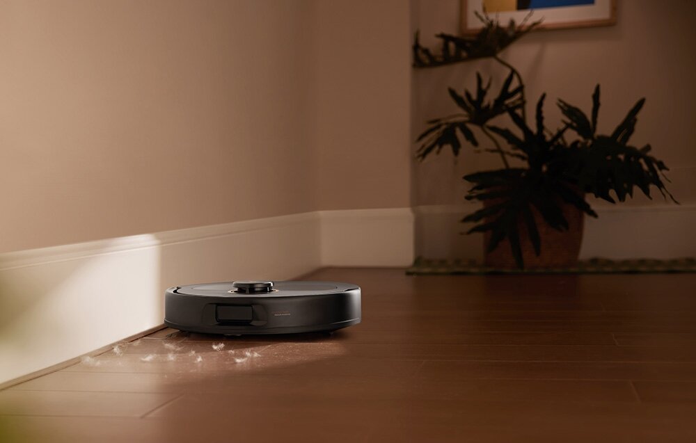 Robot sprzątający ROBOROCK Qrevo 5AE Czarny Kontrola dzięki aplikacji aplikacja szeroki wachlarz możliwości joystick ustawienia strefy harmonogramy tryb cichego ładowania Apple Watch obsługuje widżety kontrola