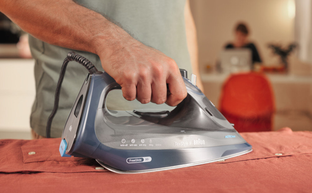 Żelazko BRAUN SI9682 DB TEX STYLE 9 Pierwsza na świecie stopa FreeGlide 3D