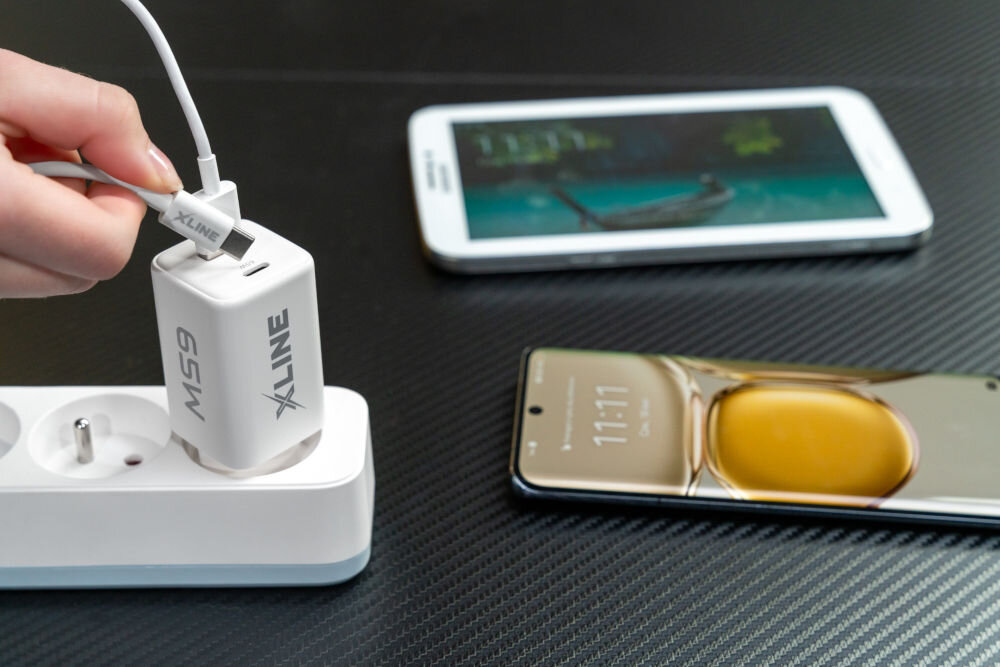 Ładowarka indukcyjna XLINE WCG652W Biały usb-c moc usb-a moc