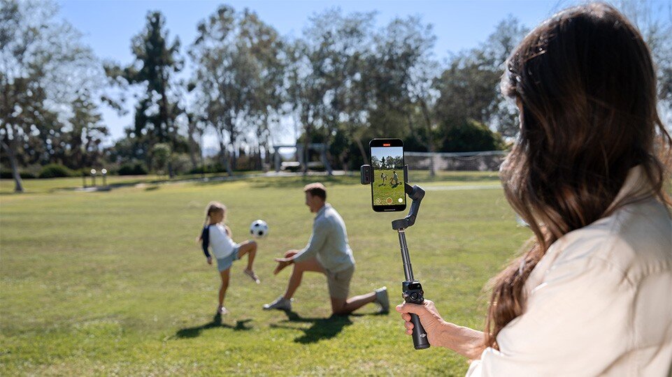 Gimbal DJI Osmo Mobile 8  One-Tap Editing Panorama (3×3, 240° i CloneMe) ShotGuides  