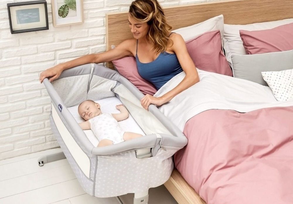 Łóżeczko dostawne CHICCO Next2Me Dream Silver Srebrny bliskość malucha rodzic dziecko blisko łóżka 