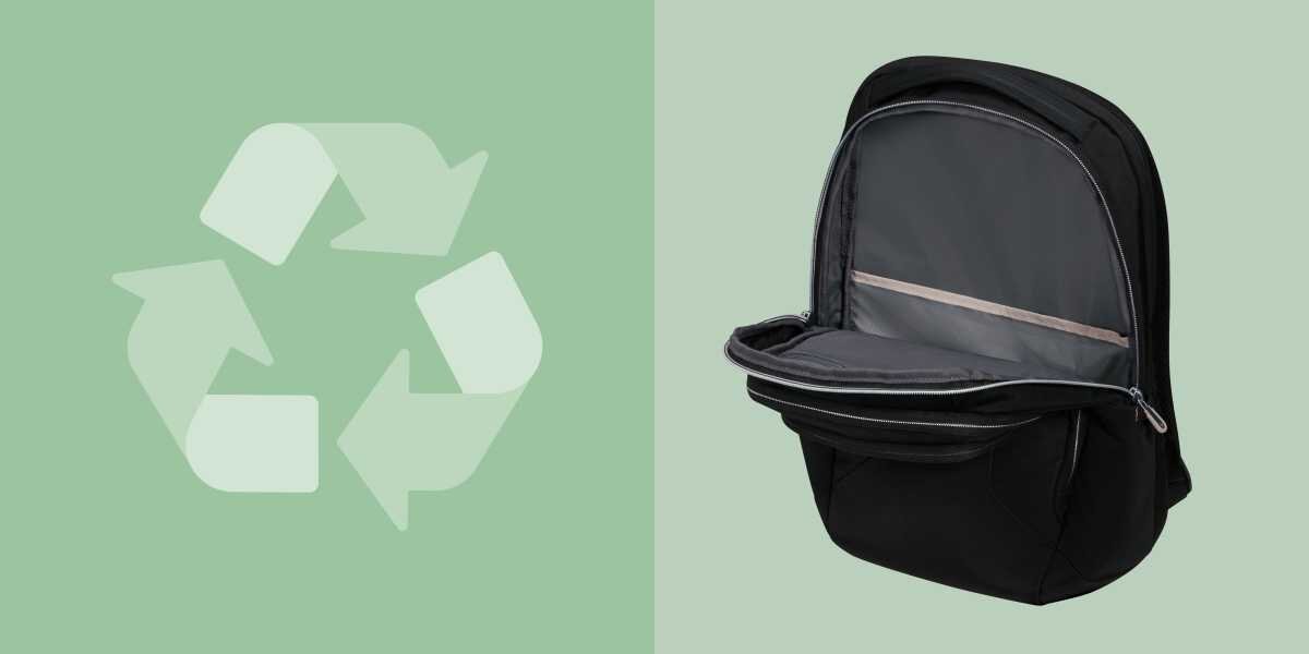 Plecak na laptopa SAMSONITE Guardit Classy 2.0 15.6 cali Czarny Symbol recyklingu obok otwartego czarnego plecaka, informujący o zrównoważonym procesie produkcji.