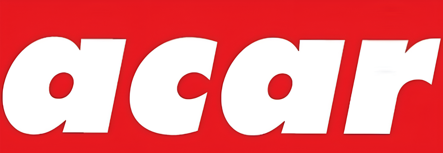 Logo z białym napisem \'acar\' na czerwonym tle.