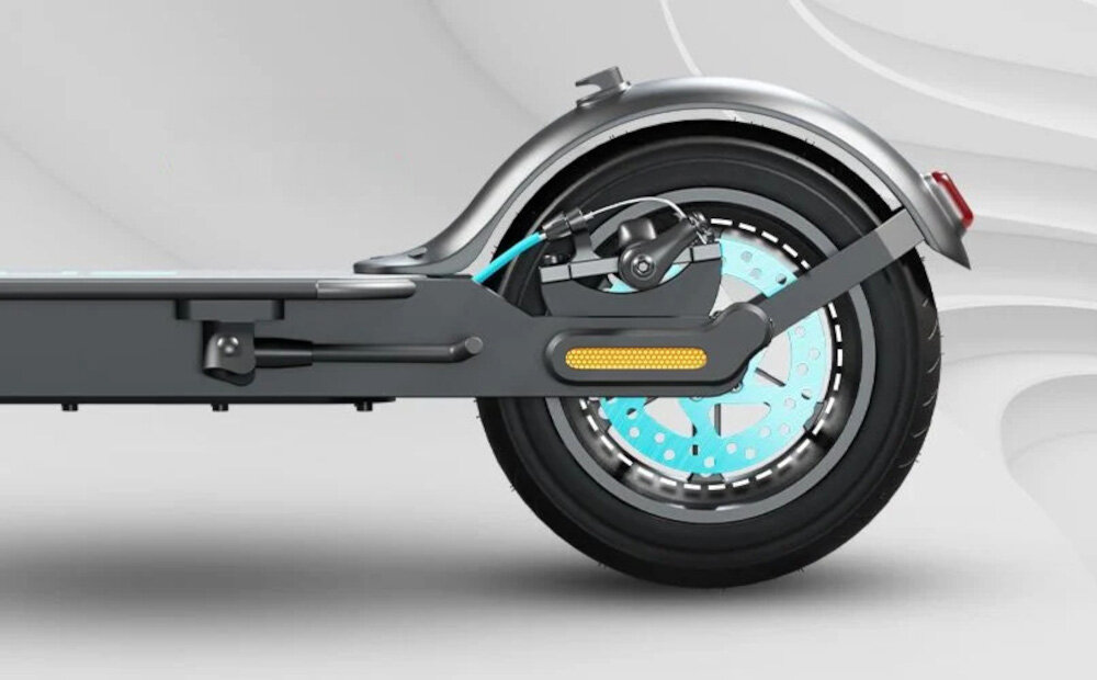 Hulajnoga elektryczna MOTUS Scooty 10 Lite GEN 5 Szary przedni hamulec elektryczny tylny hamulec tarczowy duza sila hamowania zamknieta konstrukcja ochrona przed deszczem i wiglocia stopien ochrony IP54