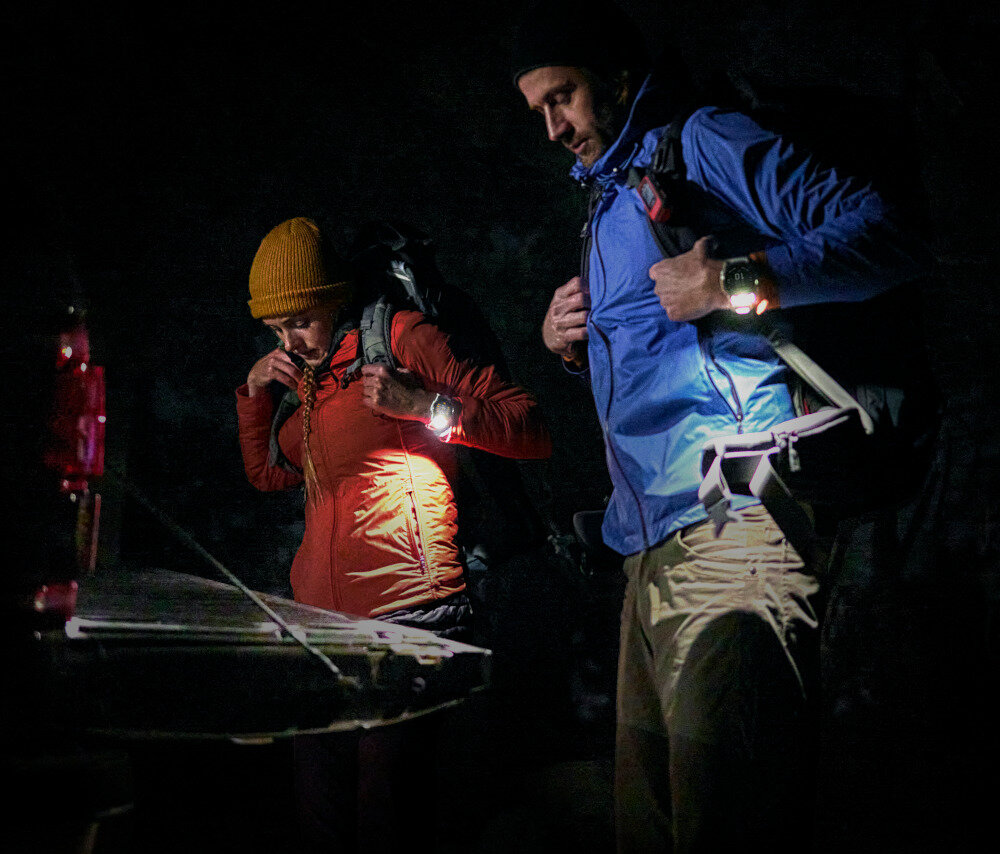 Smartwatch GARMIN Fenix 7S Pro Solar ekran bateria czujniki zdrowie sport pasek ładowanie pojemność rozdzielczość łączność sterowanie krew puls rozmowy smartfon aplikacja 