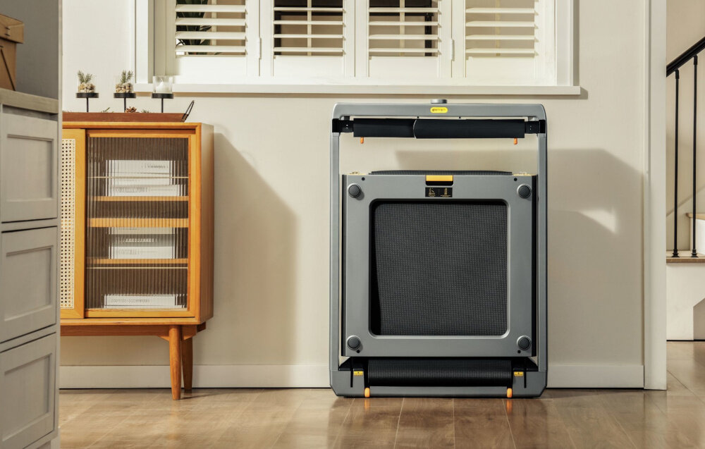 Bieżnia elektryczna KINGSMITH MX16+ Walkingpad 1470W 16km-h bieżnia złożona i postawiona w pionie domowy trening komfort szeroki zakres prędkości intuicyjna obsługa