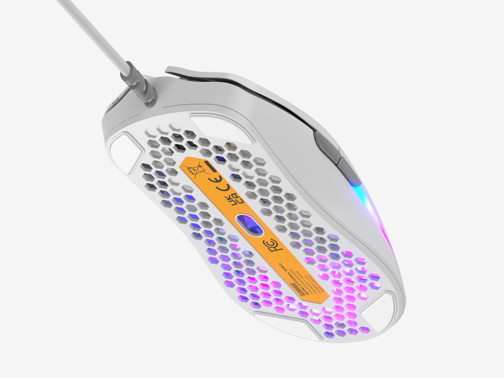 GLORIOUS O Eternal obudowie w kształcie plastra miodu 55 gramów 35% lżejszą niż modele konkurencji szybkie ruchy, precyzyjne zatrzymania i kontrolę nad rozgrywką - mysz od spodu