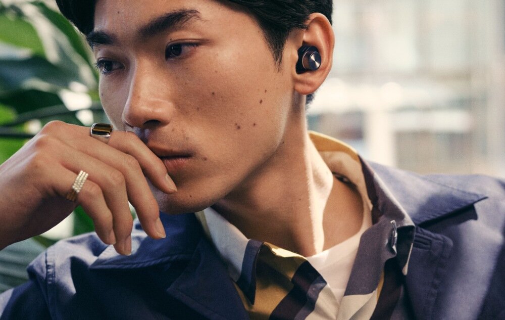 Słuchawki dokanałowe BOWERS & WILKINS PI7 S2 brzmienie  przetworniki kompakt kodeki bluetooth realizm rozwiązania techniczne przetworniki anc retransmisja dźwięku szybkie ładowanie komfort obsługa